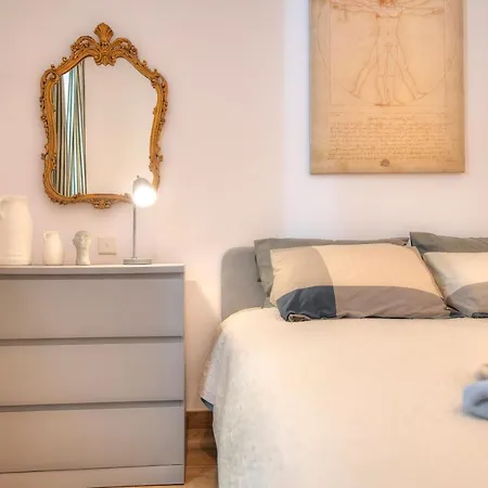 Unique And Tastefully Furnished Maisonette With Large Yard Sbon1-1 Case de vacanță Sliema
